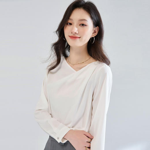 「高货sh」全新升级【铂金会员192/天猫259/差价67】(71535)洛诗琳极简知性温柔风上衣2025夏季高级感流光缎面衬衫 商品图3