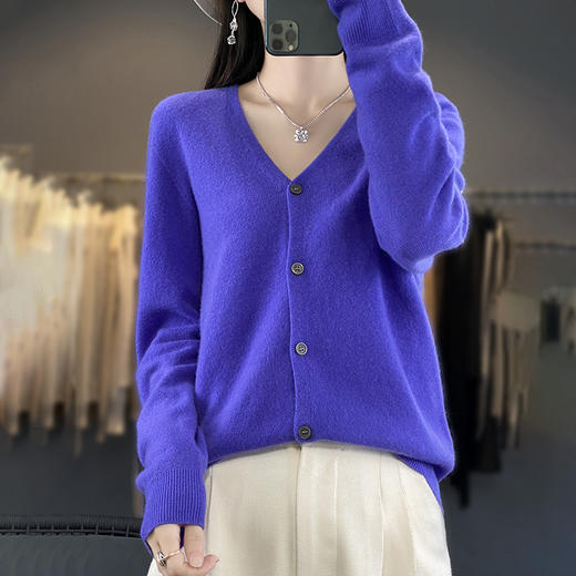 【反季清仓，桂花针羊毛开衫/背心系列】一线成衣圆领领开衫WQ-011,可外穿，可内搭 商品图6