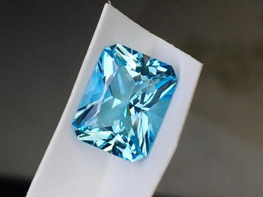 2.68ct刻面海蓝宝裸石 商品图2