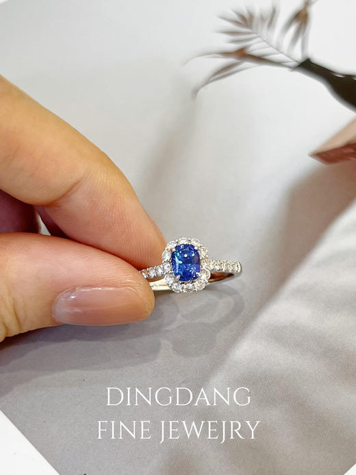 蓝宝石 矢车菊 无烧 1.13ct D0. 6ct 钻戒 商品图3