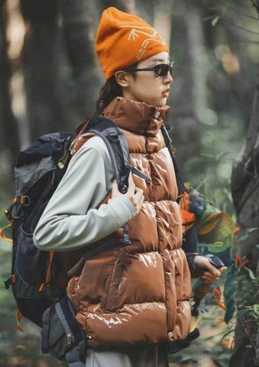 🌸原团99‼️亏本清啦⚠️户火爆全网✔穿搭“好物”！🌈【男女款户外山系风亮面马甲E54-M66款】🍂出门被夸800遍的时尚单品❗️  商品图6