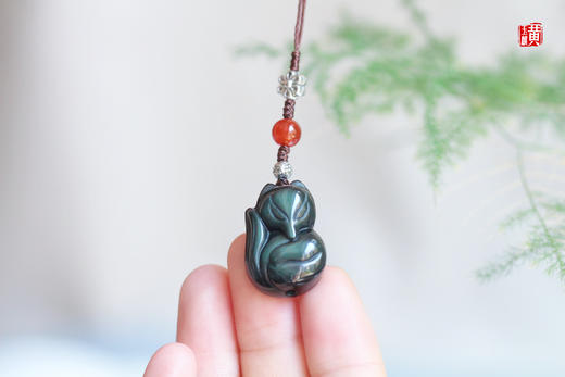 彩虹眼黑曜石狐狸手机挂饰 商品图0