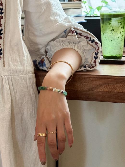 心选丨GIRATI 新中式系列非洲翠绿野渐变项链/霓虹玉韵手链 色泽温润独特 纯天然原石打造 带礼盒证书 商品图6