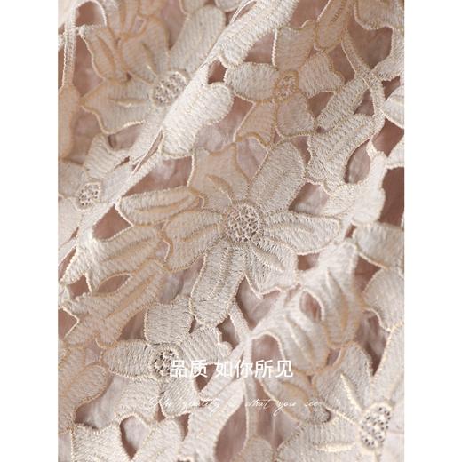 COCOBELLA100%醋酸重磅钩编蕾丝半身裙烫金剪花通勤裙HS3150 商品图4