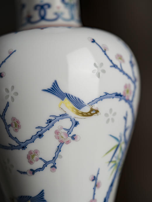 富玉景德镇陶瓷花瓶中式粉彩玲珑客厅插花高档家居摆件梅雀报喜凤尾瓶 商品图2