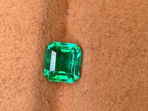 1.61ct刻面祖母绿裸石 商品图0