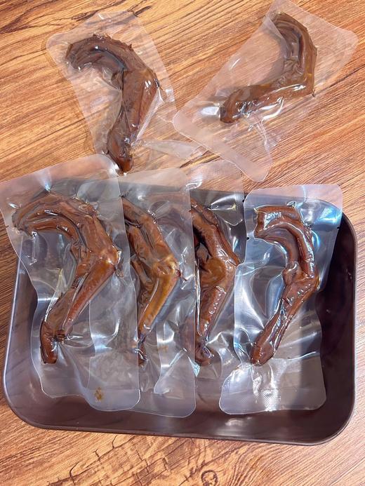 新小痴老卤大鸭掌210g 商品图1