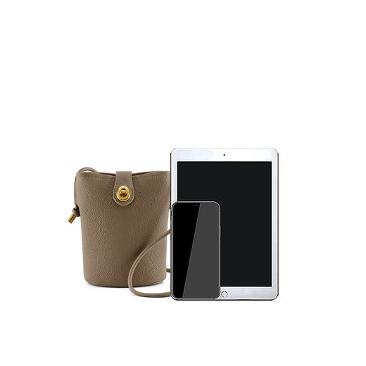 星期六手机包女2025新款春夏女包单肩包小包百搭真皮高级感斜挎包SS3121A136 商品图3