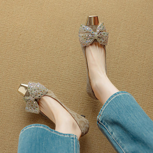 【预售5天】羊皮金属方头豹纹高跟鞋，蝴蝶结细跟玛丽珍单鞋DB&M6192 商品图4