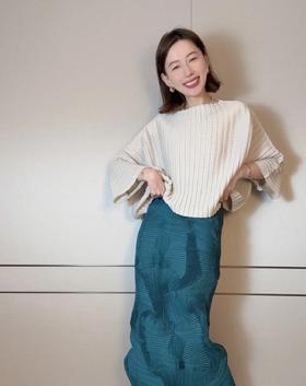 81-5 三宅圆领豆腐块上衣T袖 均码