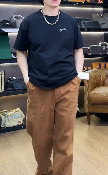 休闲通勤透气T恤 商品图2