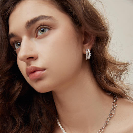 【CILK流光项链/耳钉】明*星大牌同款 S925银针流光小耳钉 银色耳坠 独特珍珠耳饰 流光光影OT扣项链 珍珠锁骨链 小众高级 商品图2