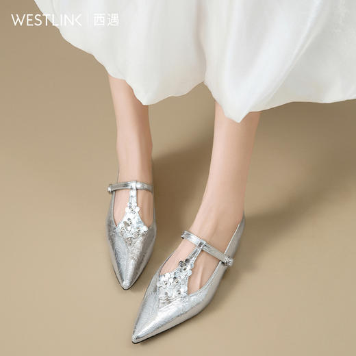 西遇尖头单鞋女新款秋季绝美T字带银色小皮鞋内增高玛丽珍鞋V1757005 商品图2