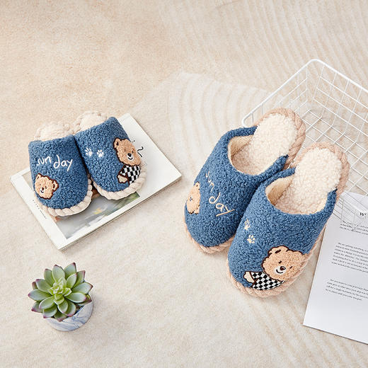 棋盘格小熊拖鞋 商品图3