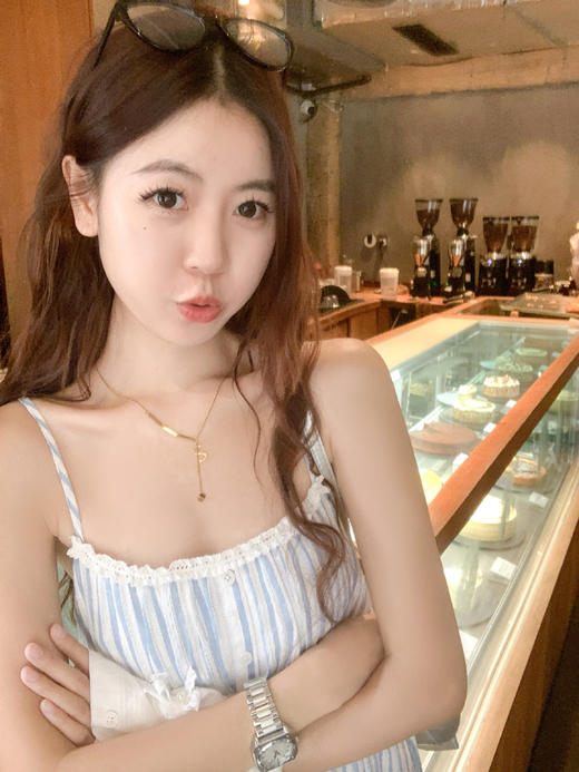 【折后再享2件88折】现货秒杀！微信打折价！韩系蕾丝蓝白条纹连衣裙 日常229.99 立减100 秒杀129.99！ 商品图8