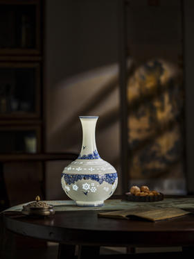 新品 |  富玉景德镇陶瓷花瓶中式青花玲珑客厅插花高档家居摆件花漫天球瓶