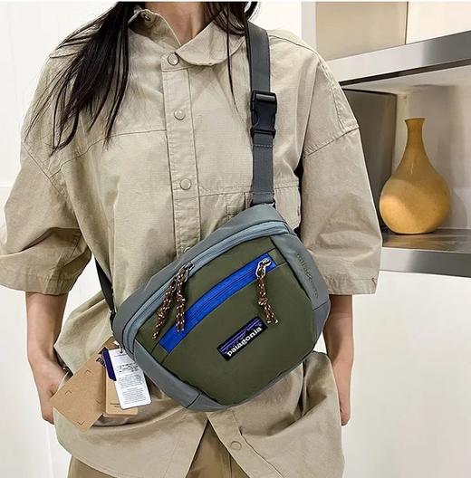 巴塔2L男女斜挎包 便携户外多用途运动健身通勤包肩包腰包 商品图4