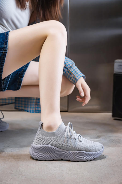 【ETHAL 情侣款一脚蹬漫步鞋】男女同款，35-44，减压缓震回弹好，暴走无压力久穿不变形，轻软透气不闷汗F8858 商品图6