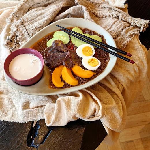 [屁侠推荐]延吉冷面 清凉爽口筋道爽滑甜酸辛辣香五味俱全 精选延边精瘦黄牛肉鸡肉+18种健康食材熬制8小时熬制   商品图0