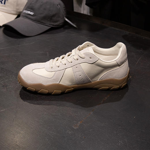 DRONKOO 2025 系带飞机头反毛皮拼皮复古低帮运动鞋 商品图1