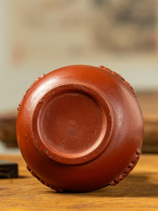 清	紫砂夔龙纹双耳瓶 商品图4