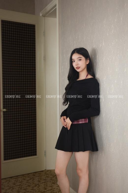 【门店同款】ENJOY秋季“浮光织影”拼格纹挂脖上衣 164443107 商品图0