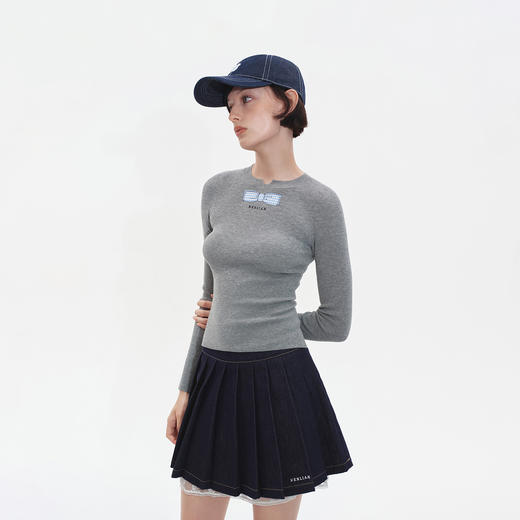 HERLIAN2025年秋季新品女士格纹拼接蝴蝶结设计针织打底衫 商品图1