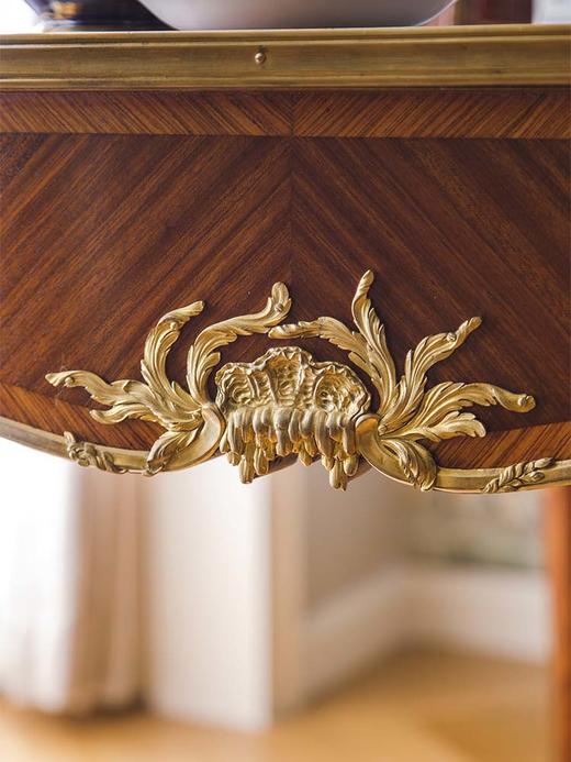 独角鹿西洋古董法国林克家具工坊签名出品路易十五风格花卉主题铜鎏金精雕细木镶嵌边桌古董家具 商品图5