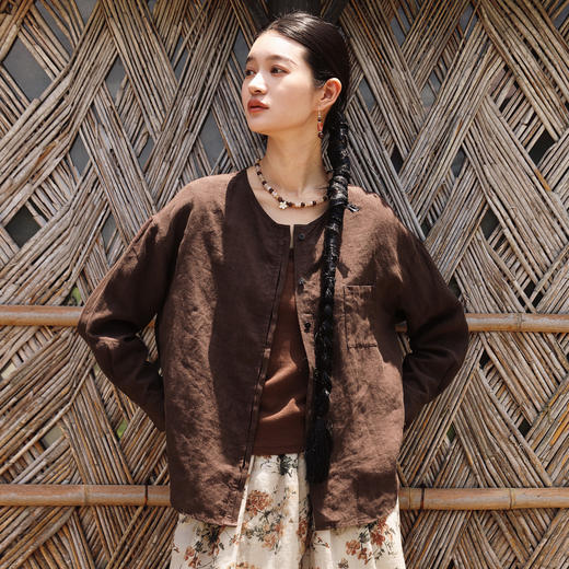 绽放女装507朵/【大山的褶皱】砂洗亚麻圆领开襟落肩长袖口袋衬衫 商品图1