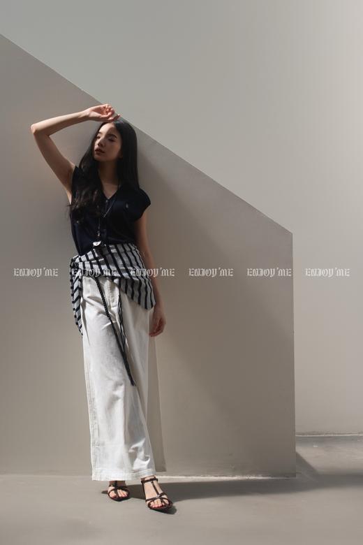 【门店同款】ENJOY秋季“城市与旷野”条纹披肩针织 164494166 商品图3