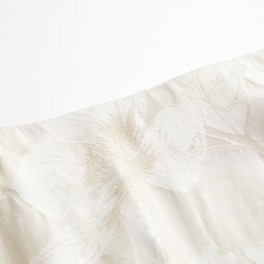 ROMI STUDIOROMI STUDIO“浮光花影” 提花A字半裙RWCRX84335 商品图2