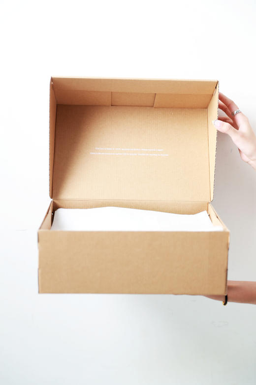 九色齐发，限定联名版本。大肠软底户外轻量马拉松跑步鞋C080188 商品图3