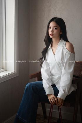 【门店同款】ENJOY秋季“城市与旷野”露肩花苞衬衣 164543351