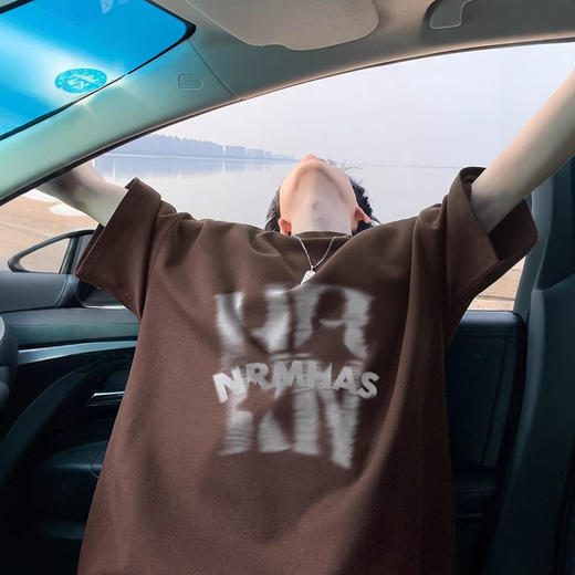 【GZ】无忧购美式晕影字母印花痞帅宽松圆领短袖T恤F266（截单后3-5天发货) 商品图3