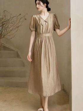 【必入推荐】 80%天丝【MYBL】8630天丝提花新中式束腰V领盘扣长款连衣裙-喜出