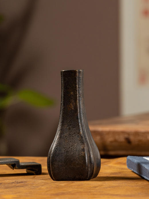 清	铜海棠形花插 商品图3