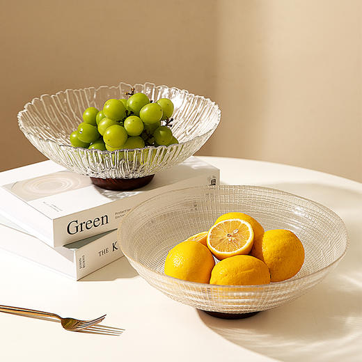 摩登主妇玻璃水果盘客厅茶几家用高端精致高颜值干果盘零食摆放盘 商品图0