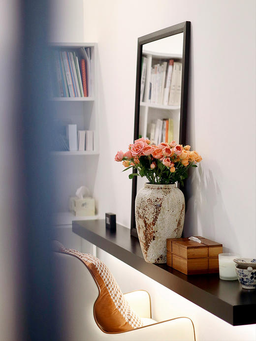 【摆在家里超有格调的古旧花瓶/蓝天花瓶】颜色纹理古朴自然  无论是配干花还是鲜花都好看  平时单独做装饰也很有美感~ 商品图6