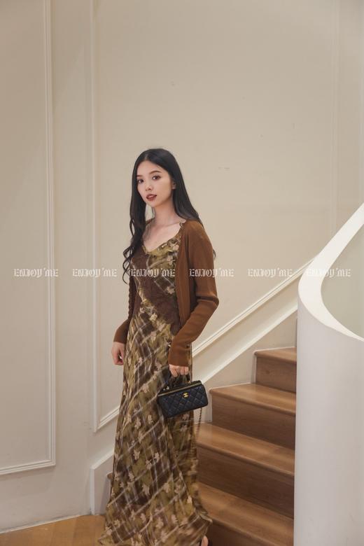 【门店同款】ENJOY秋季“谧色花颂”软糯针织开衫 164344862 商品图0