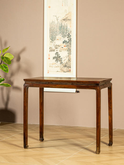 清	黄花梨束腰马蹄腿鱼门洞半桌 商品图0