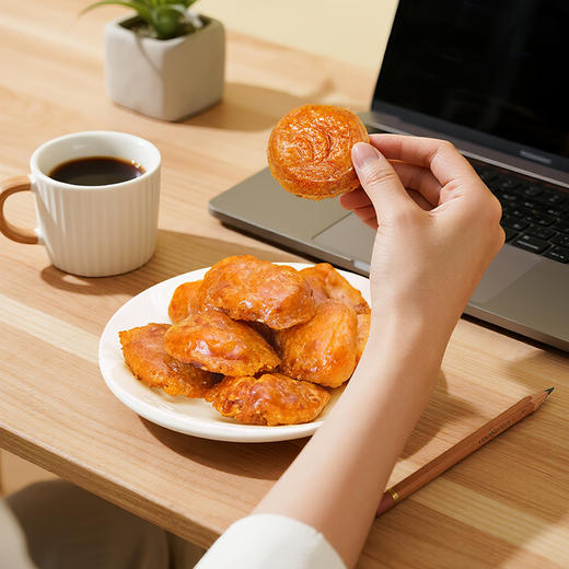【皇佳香-青云好食城】螺蛳粉小饼200g/盒 柳州特色美食网红解馋零食 商品图2