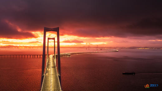 航拍双景：深中通道架起湾区脉搏，南沙体育馆跃动城市活力 2天 商品图5
