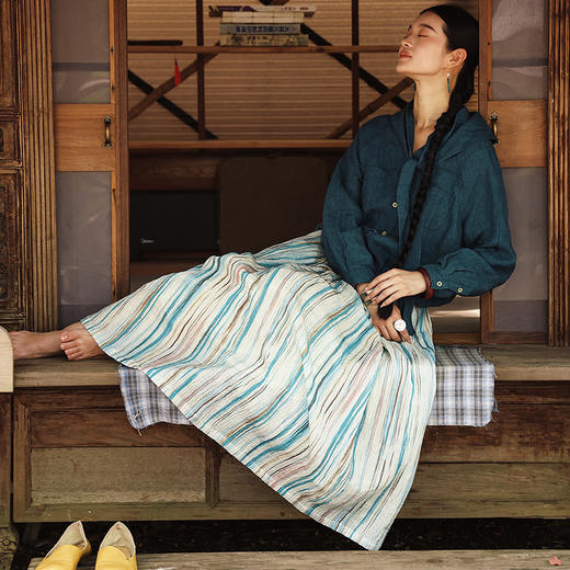 绽放女装486朵/【大山的褶皱】苎麻棉皱布竖条印花双层半身裙长裙 商品图2