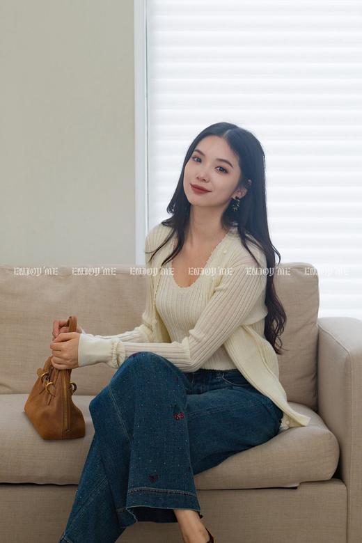 【门店同款】ENJOY秋季“城市与旷野”显瘦坑条开衫 164544101 商品图3