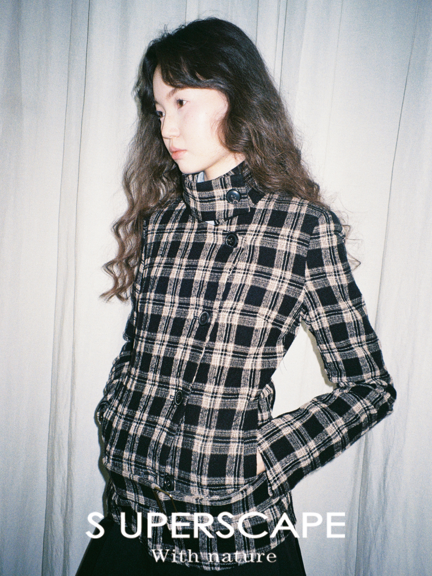 【8/6新品】素舶羊毛薄呢格纹立领修身短款外套