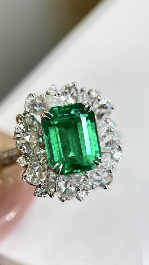 3.4ct祖母绿戒指 商品图1