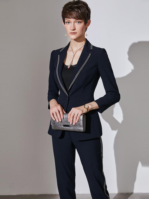 “平行线” 羊毛套裤 J93A3938（不退不换） 商品图0