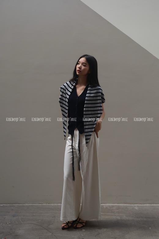 【门店同款】ENJOY秋季“城市与旷野”条纹披肩针织 164494166 商品图2