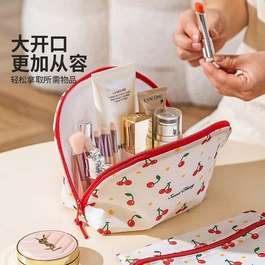 摩登主妇樱桃化妆包贝壳收纳包2025新款旅行洗漱护肤品便携随身包 商品图1
