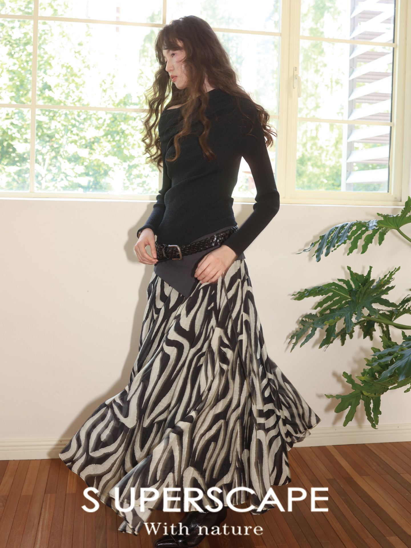 【8/6新品】素舶撞色搭片斑马纹印花不规则量感A型下摆长半裙